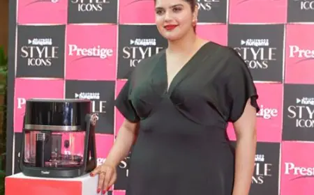 Bollywood Stars Meet Kitchen Innovation as TTK Prestige Unveils its Latest Product, the AirFlip Air Fryer at the Style Icons Summit 2025