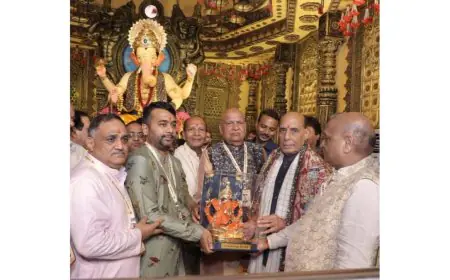 “Bappa Fulfills Everyone’s Wishes” – Rajnath Singh