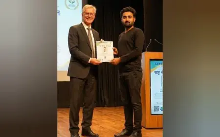 Morziul Haque Honoured with National Service Excellence Award for His Outstanding Contribution to Public Health in Punjab