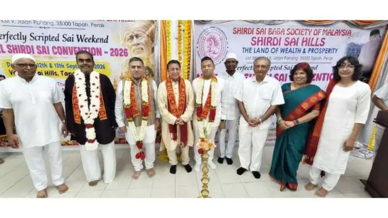 Sai Baba Peace Torch Ceremony in Malaysia Draws Over 500 Devotees; India’s Deputy High Commissioner and Malaysian Minister Attend